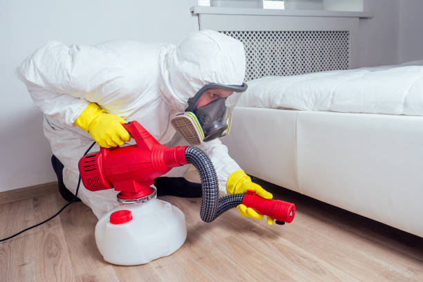 Best Commercial Pest Control Services  in Johnsburg, IL